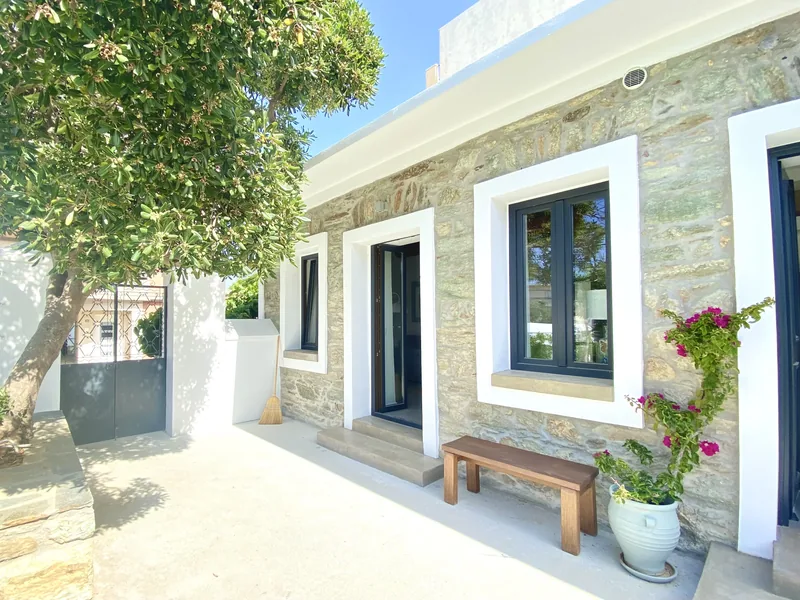 Svolis Townhouse